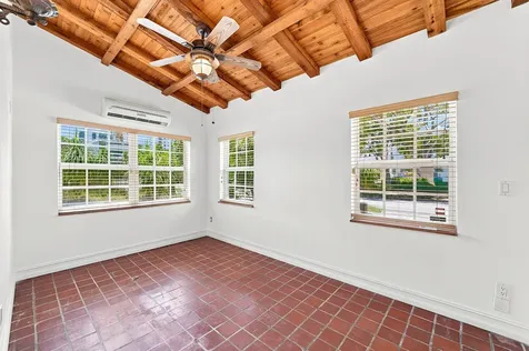 1658 Jackson Street Hollywood FL 33020