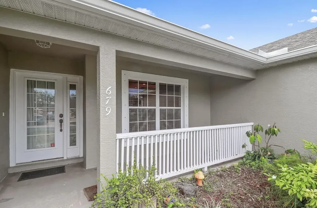 679 SW Post Terrace Port St Lucie FL 34953