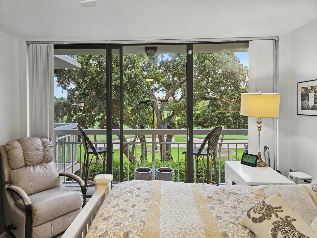 2811 Village Boulevard West Palm Beach FL 33409