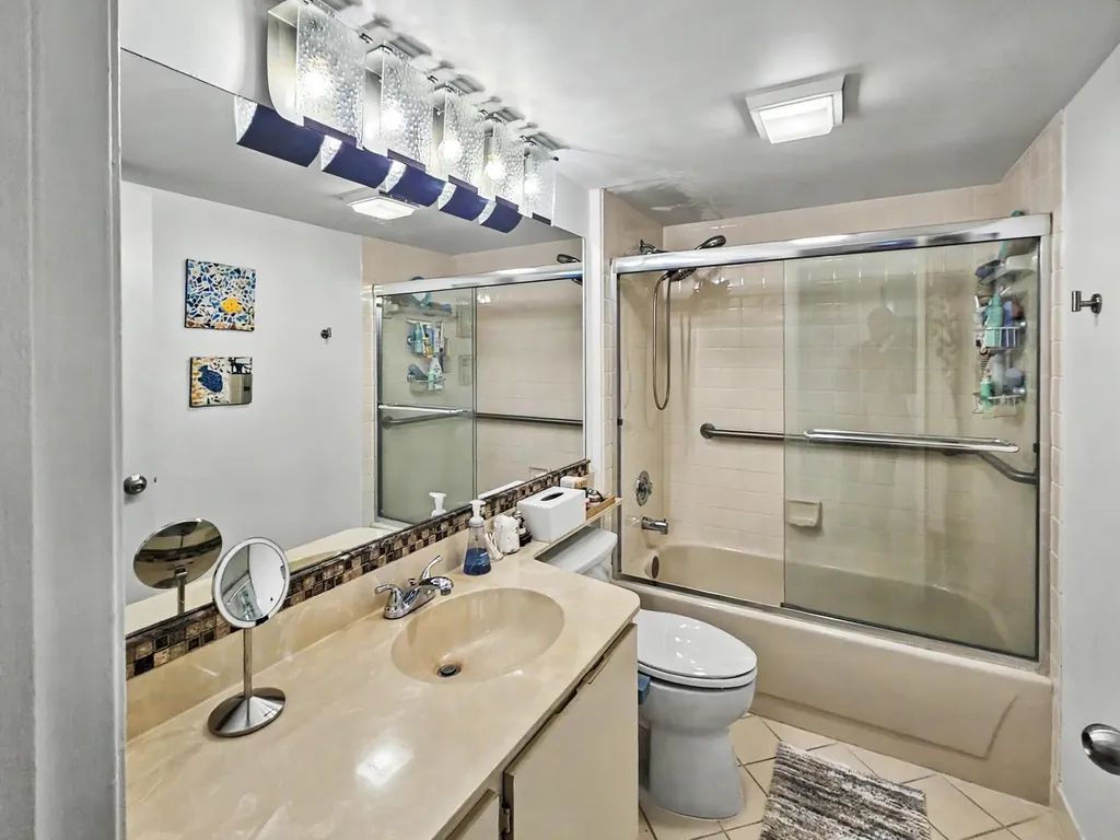 2811 Village Boulevard West Palm Beach FL 33409