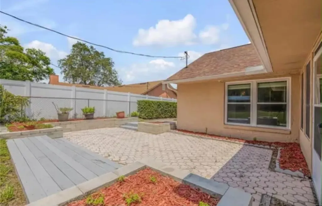 3119 Holiday Street Deltona FL 32738