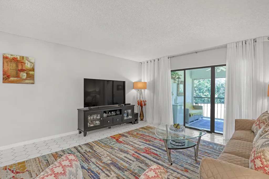 21662 Arriba Real Boca Raton FL 33433