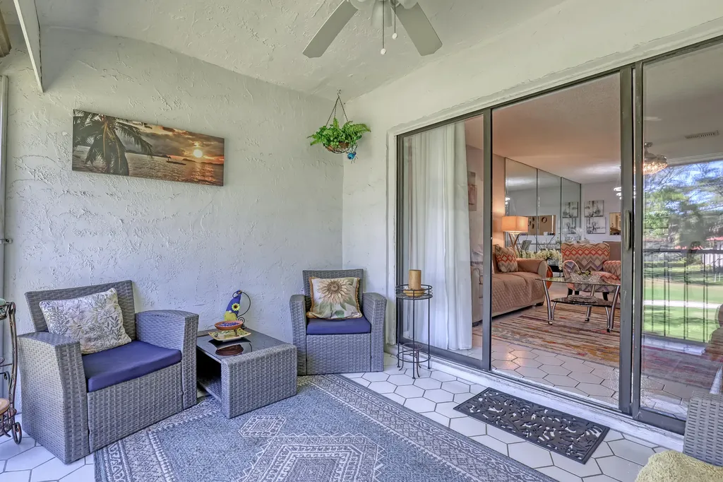 21662 Arriba Real Boca Raton FL 33433