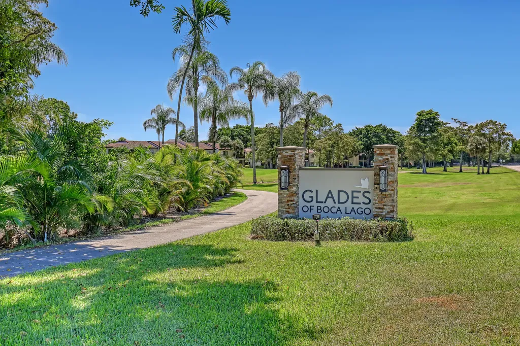 21662 Arriba Real Boca Raton FL 33433
