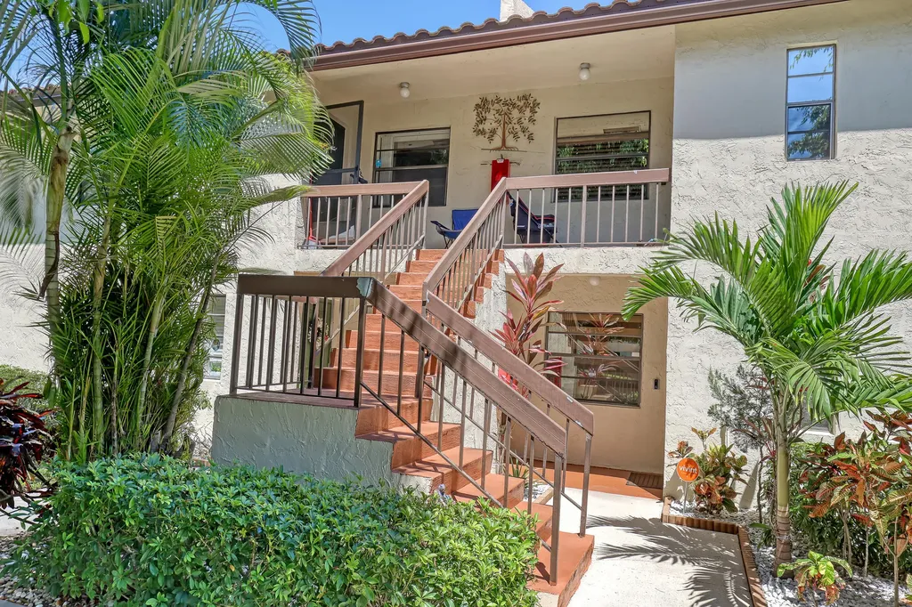 21662 Arriba Real Boca Raton FL 33433