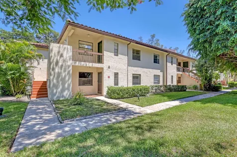 21662 Arriba Real Boca Raton FL 33433