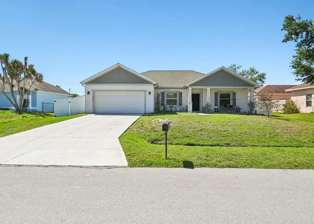 1626 SW Neptune Avenue Port St Lucie FL 34953