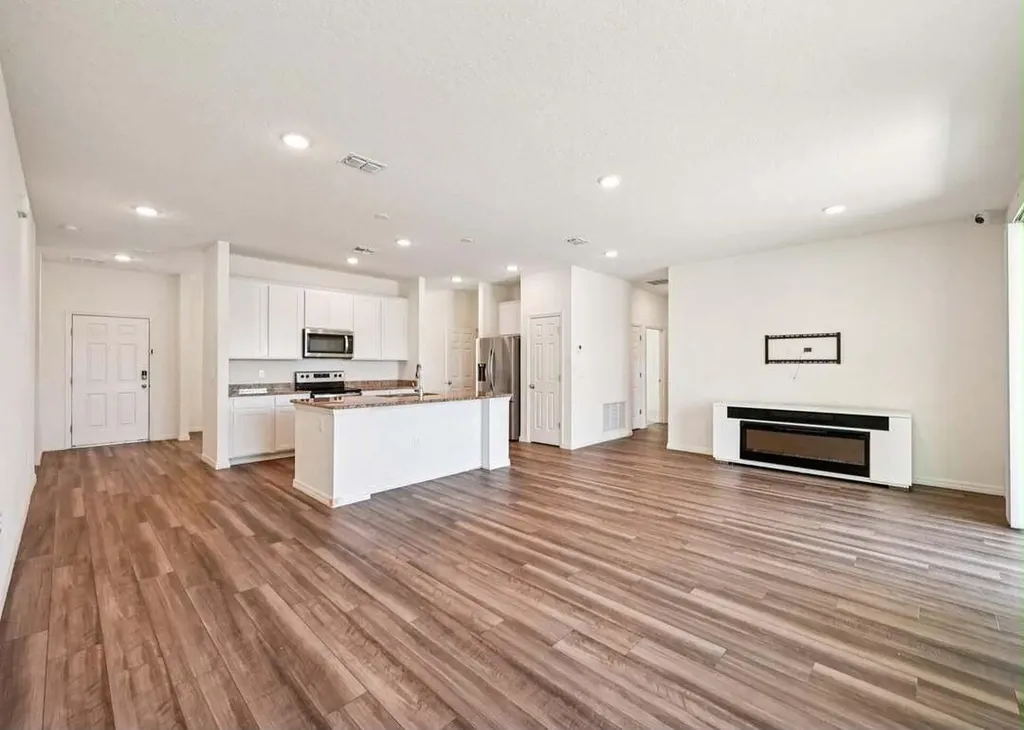 1626 SW Neptune Avenue Port St Lucie FL 34953