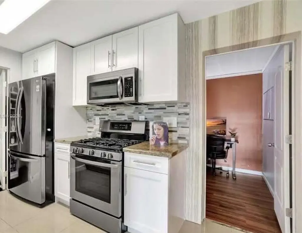 6807 NW 29th Street Sunrise FL 33313