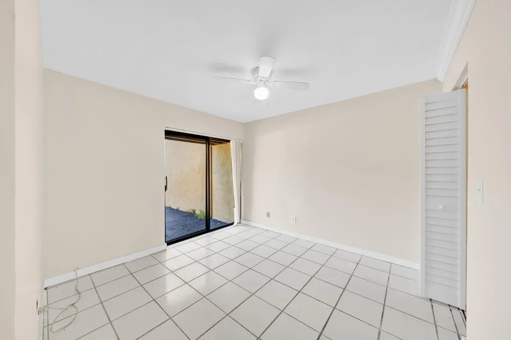 221 NW 43rd Place Deerfield Beach FL 33064