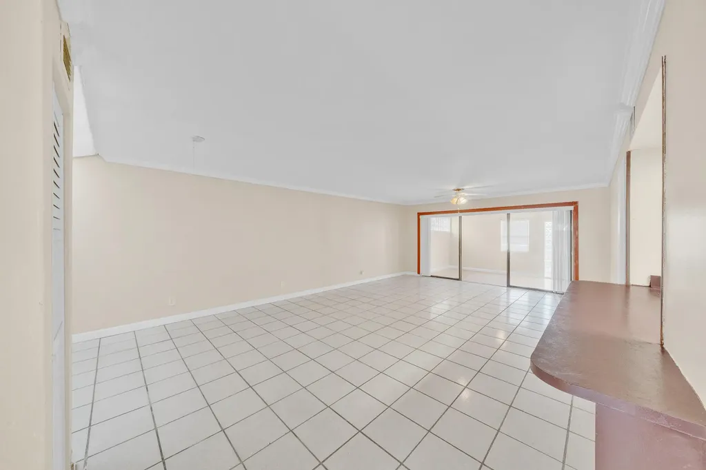 221 NW 43rd Place Deerfield Beach FL 33064