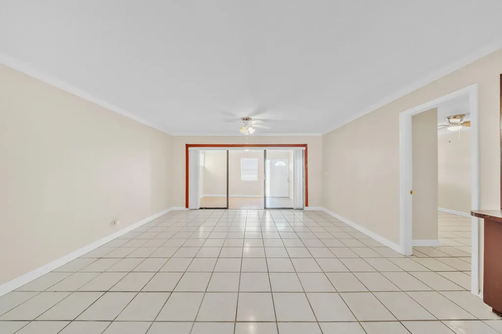 221 NW 43rd Place Deerfield Beach FL 33064