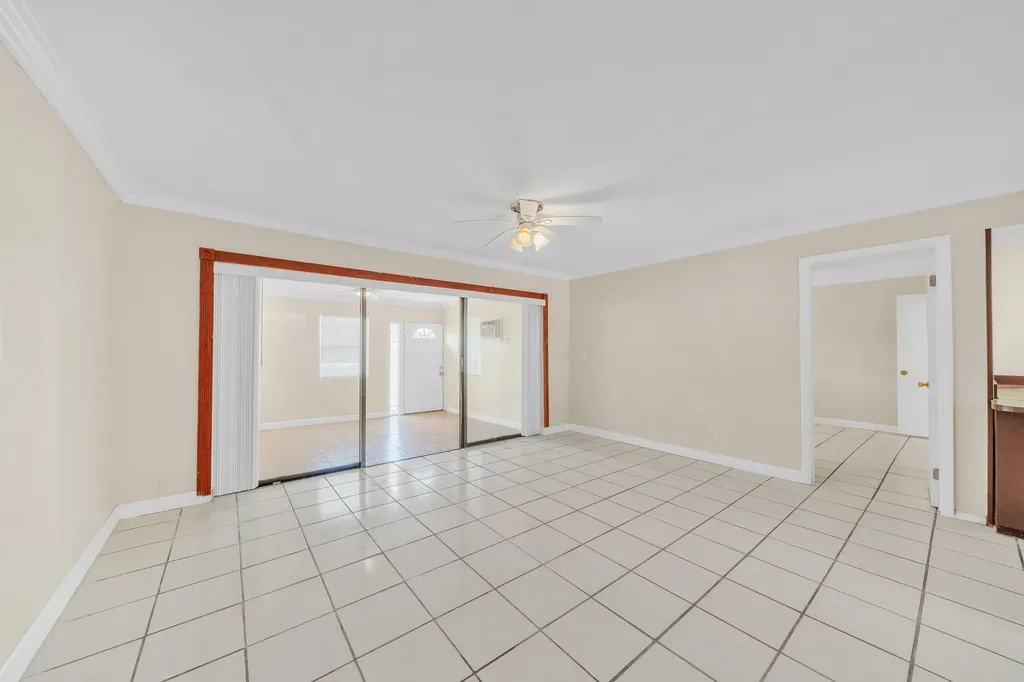 221 NW 43rd Place Deerfield Beach FL 33064