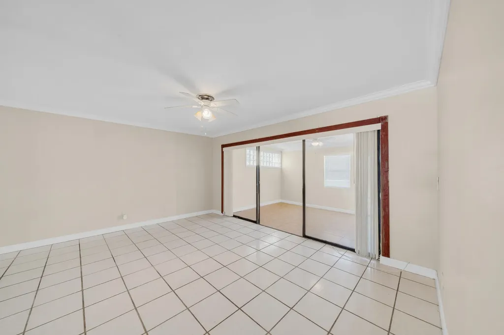 221 NW 43rd Place Deerfield Beach FL 33064