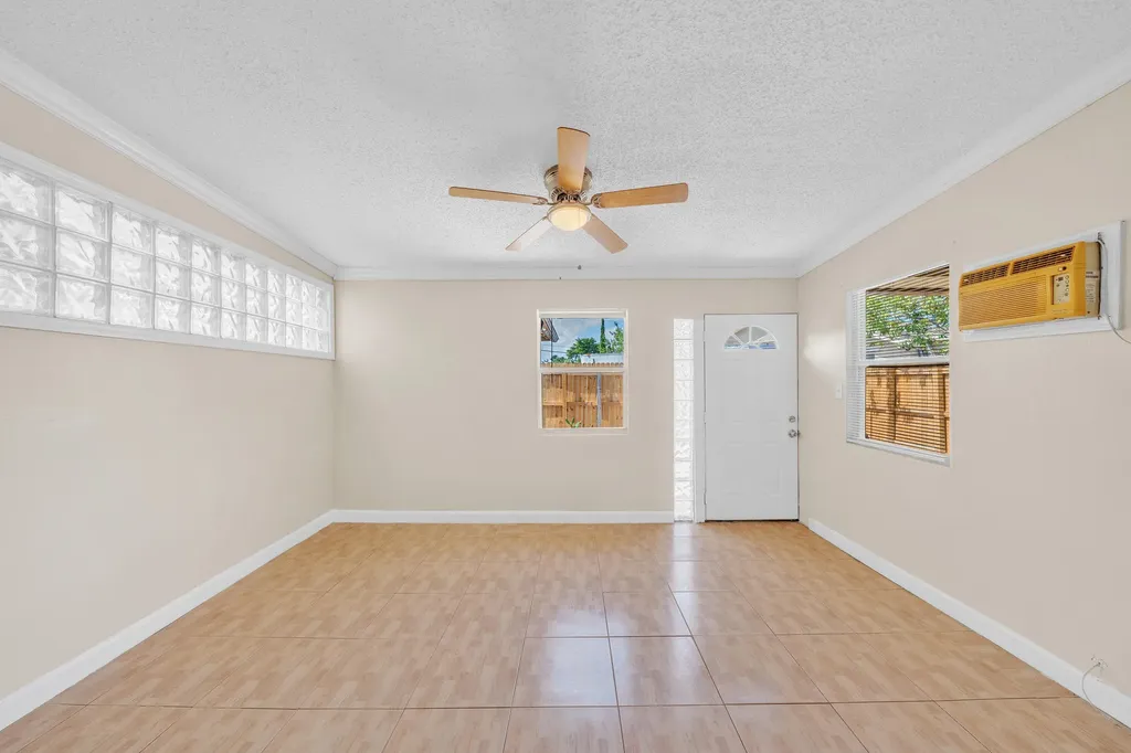 221 NW 43rd Place Deerfield Beach FL 33064