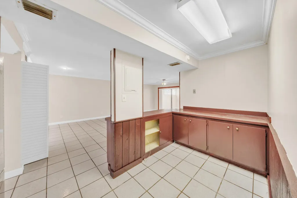 221 NW 43rd Place Deerfield Beach FL 33064