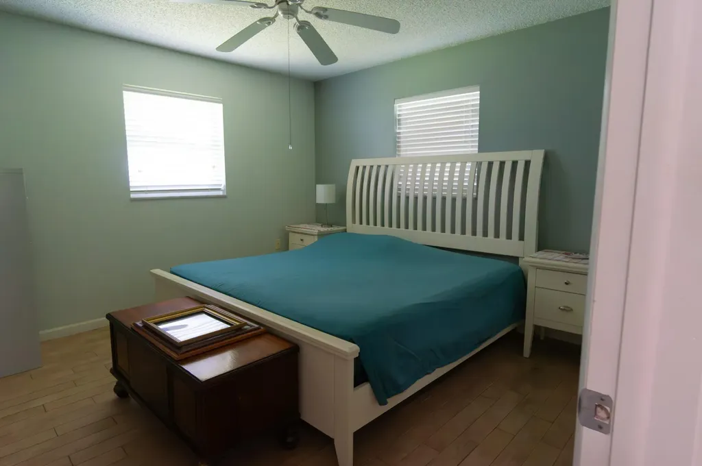 715 SW 18th Street Boynton Beach FL 33426