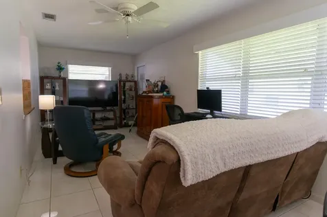 715 SW 18th Street Boynton Beach FL 33426