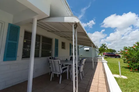 715 SW 18th Street Boynton Beach FL 33426