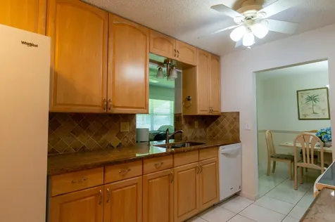 715 SW 18th Street Boynton Beach FL 33426
