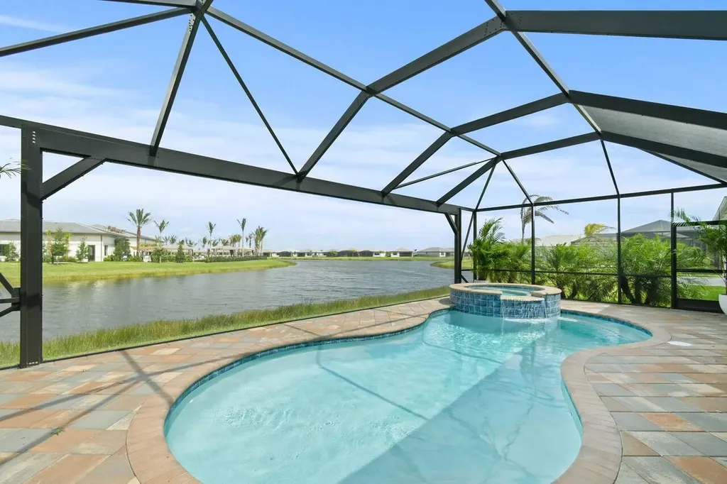 12389 SW Water Dance Way Port St Lucie FL 34987