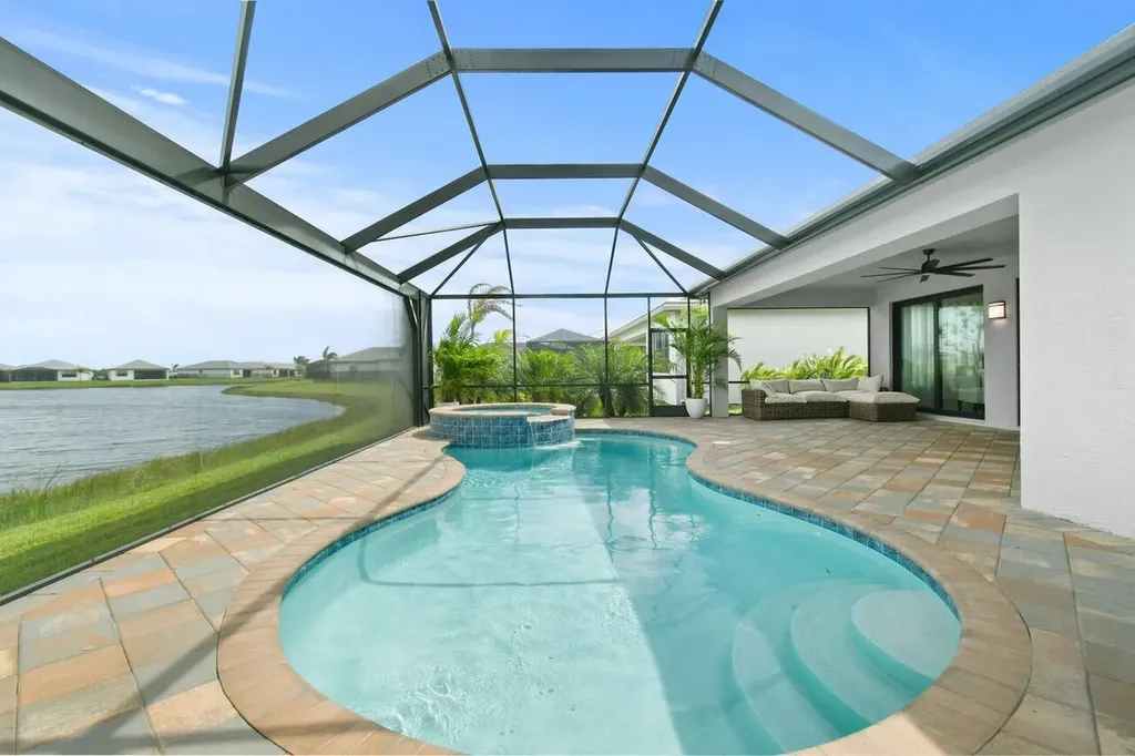 12389 SW Water Dance Way Port St Lucie FL 34987