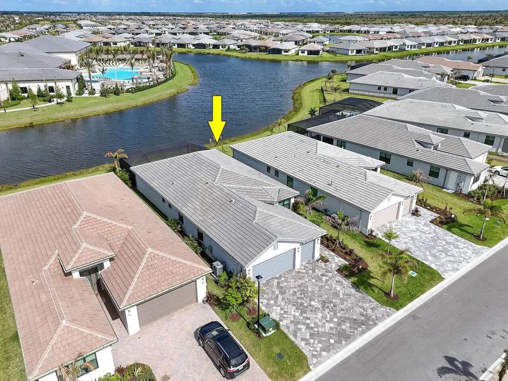 12389 SW Water Dance Way Port St Lucie FL 34987