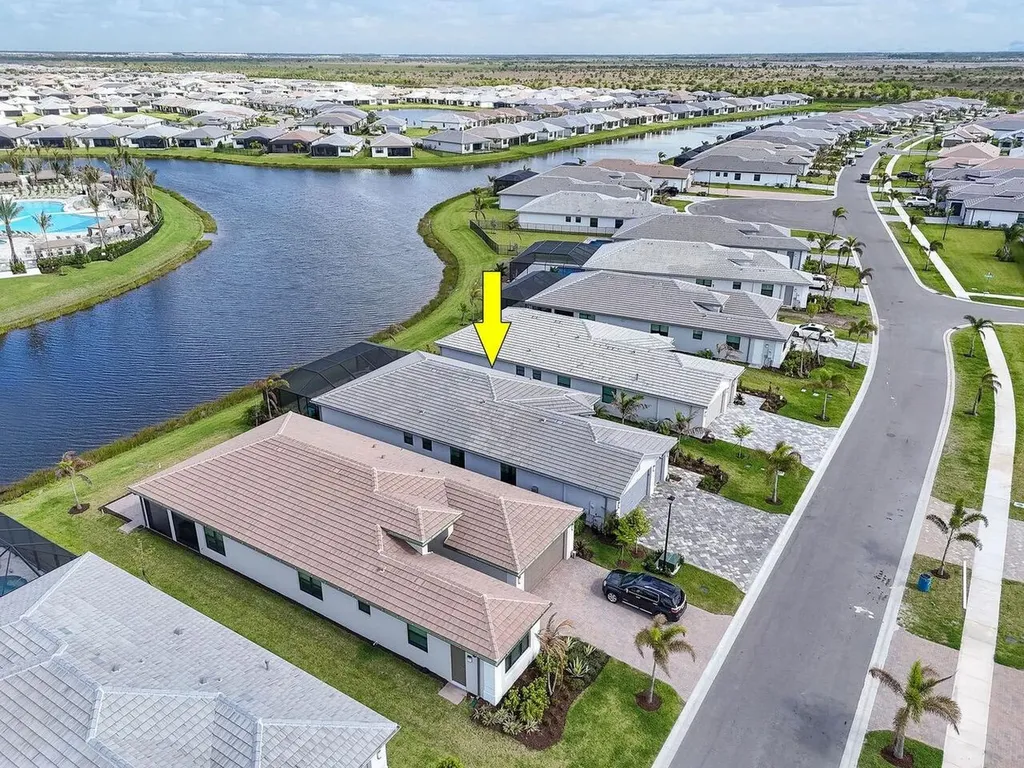 12389 SW Water Dance Way Port St Lucie FL 34987