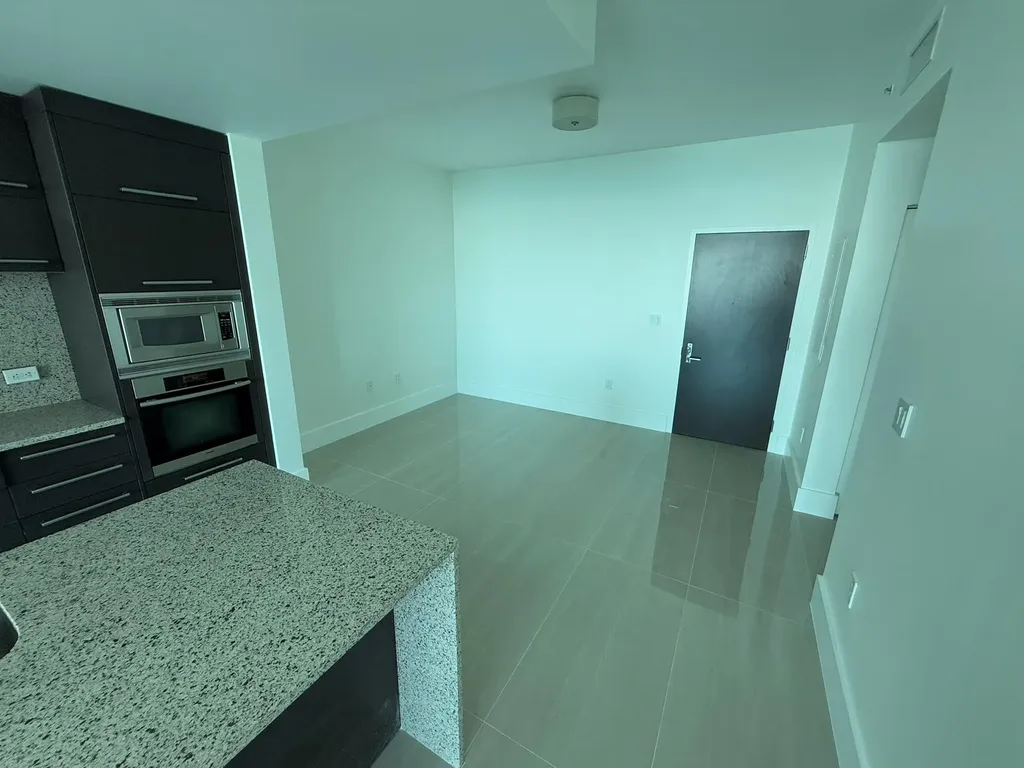 900 Biscayne Boulevard Miami FL 33132