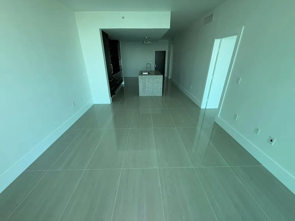900 Biscayne Boulevard Miami FL 33132