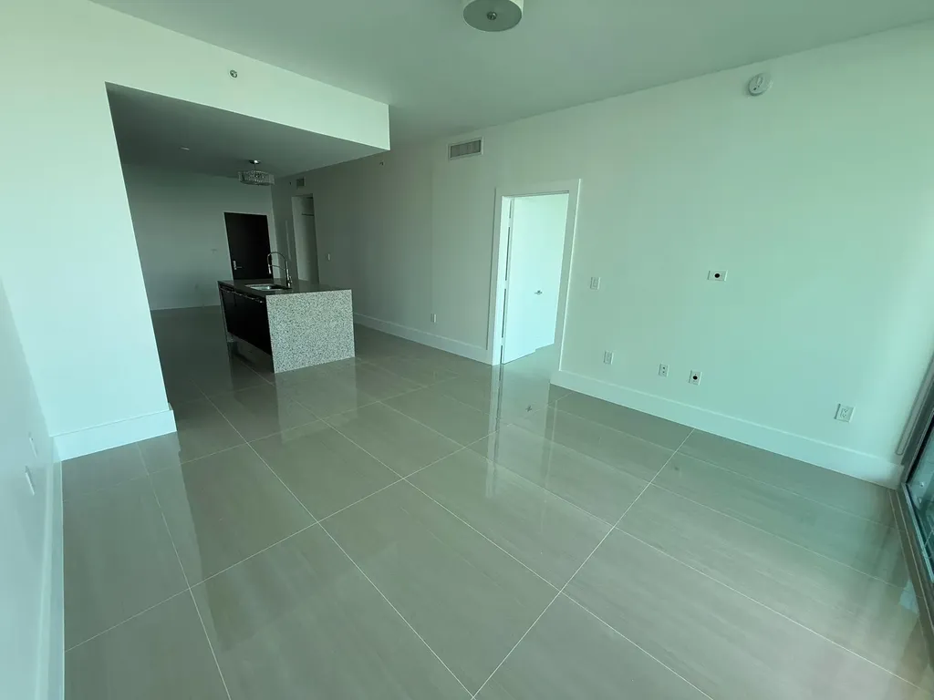 900 Biscayne Boulevard Miami FL 33132