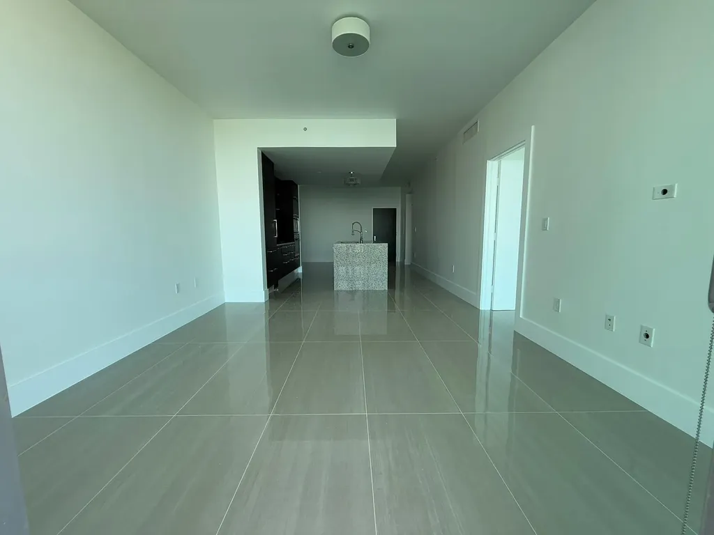 900 Biscayne Boulevard Miami FL 33132