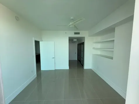 900 Biscayne Boulevard Miami FL 33132