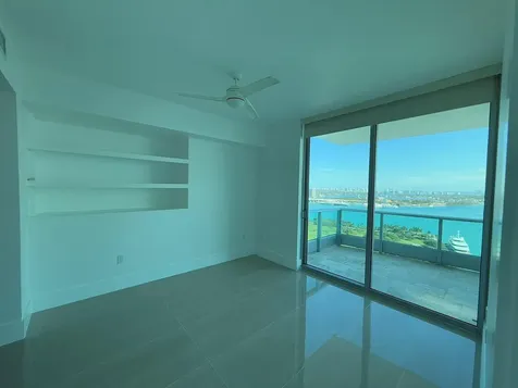 900 Biscayne Boulevard Miami FL 33132