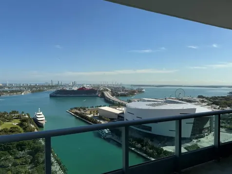 900 Biscayne Boulevard Miami FL 33132