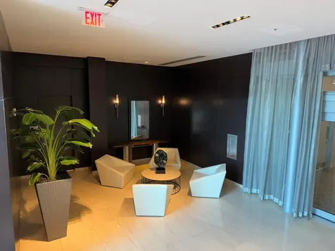 900 Biscayne Boulevard Miami FL 33132