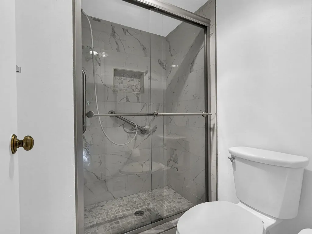 2011 SW 15th Street Deerfield Beach FL 33442