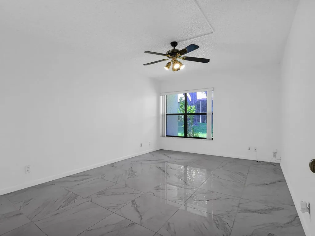 2011 SW 15th Street Deerfield Beach FL 33442