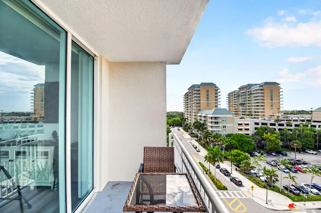 350 N Federal Highway Boynton Beach FL 33435