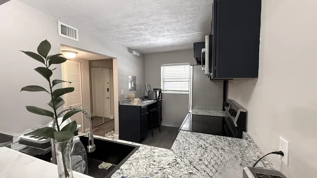 2925 SW 22nd Avenue Delray Beach FL 33445