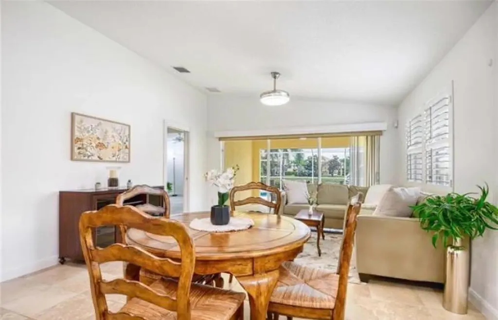 7936 Umberto Court Naples FL 34114