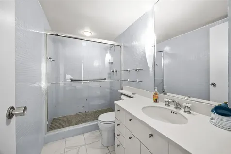 3452 NE Causeway Boulevard NE Jensen Beach FL 34957
