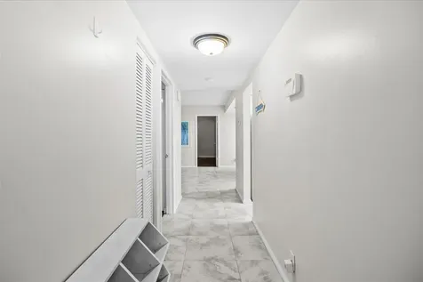 3452 NE Causeway Boulevard NE Jensen Beach FL 34957