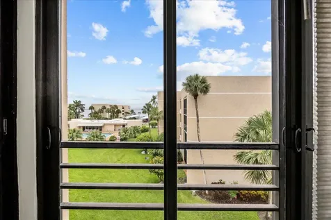 3452 NE Causeway Boulevard NE Jensen Beach FL 34957