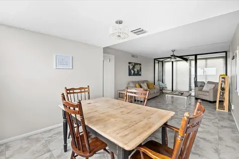 3452 NE Causeway Boulevard NE Jensen Beach FL 34957