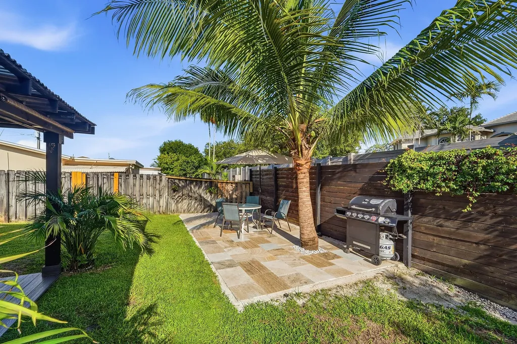 2908 NW 48th Street Tamarac FL 33309