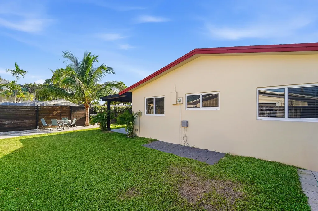 2908 NW 48th Street Tamarac FL 33309