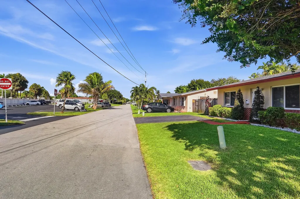 2908 NW 48th Street Tamarac FL 33309