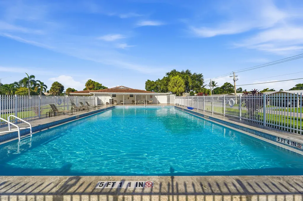 2908 NW 48th Street Tamarac FL 33309