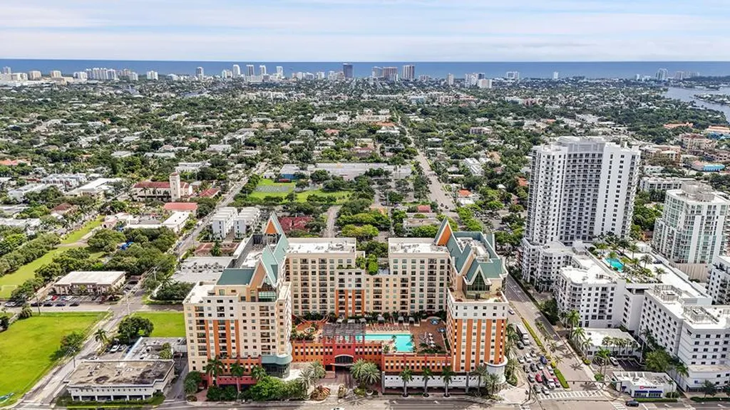 110 N Federal Highway Fort Lauderdale FL 33301